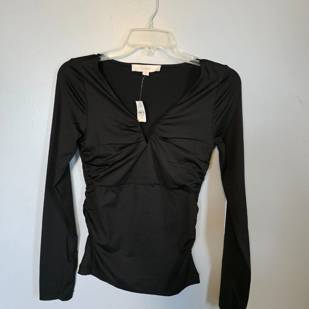 NWT Loft Ruched Deep V-Neck Top - Picture 7 of 7